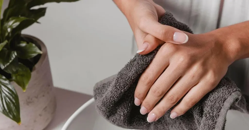 Unhas fortes: como cuidar, tratar e evitar danos no dia a dia Unhas fortes: como cuidar